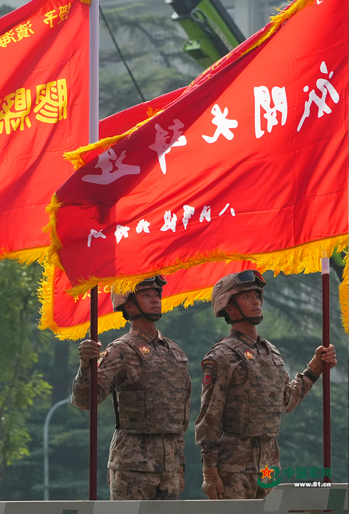 
首都医科大学附属北京胸科医院黄牛代挂号电话票贩子号贩子网上预约挂号,住院检查加快,我在阅兵现场｜拉近拉近再拉近，这些行进中的“中国名片”有你吗？